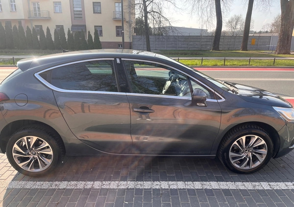 Citroen DS4 cena 28900 przebieg: 290500, rok produkcji 2012 z Warszawa małe 29